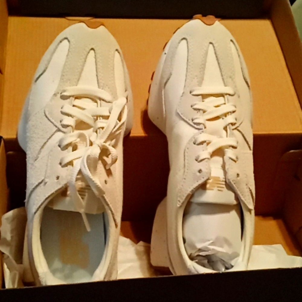 New balance tennis 327